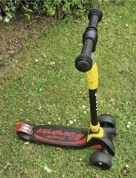 Photo of free Childs Scooter, Led Lights, Extending Post (Thorpe Hesley S61) #1