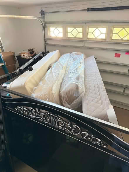 Photo of free home furniture beds decor (Deltona) #3