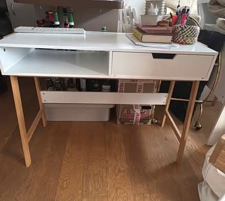 Photo of free Desk (W9) #1