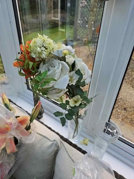 Photo of free Artificial flowers (Top Amersham HP6) #4