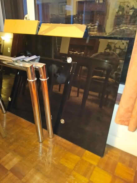 Photo of free Dining table (GL10) #2