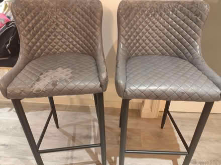 Photo of free 4 Bar Stools (Rush) #2