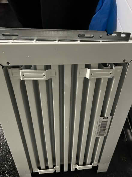 Photo of free Small double radiator with brackets (NG17 Ashfield Freegle) #2