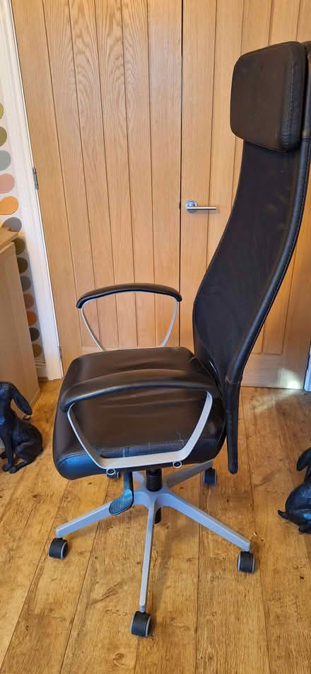 Photo of free High Backed Office Chair (Ryeish Green RG7) #2