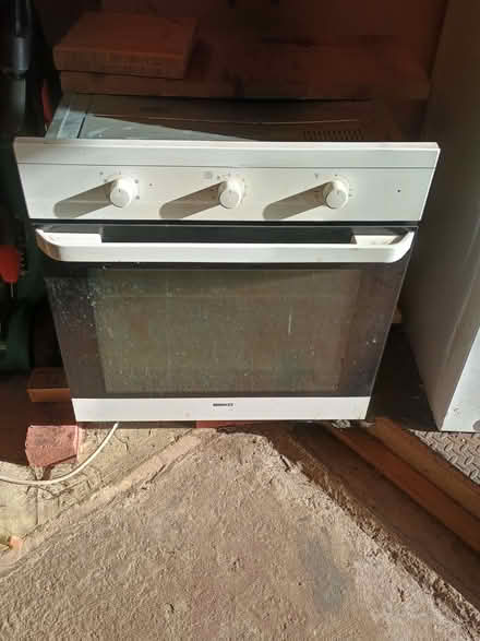 Photo of free Built in oven (Teddington TW11) #1