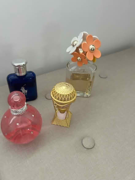 Photo of free Parfumes (Sandridge AL4) #1