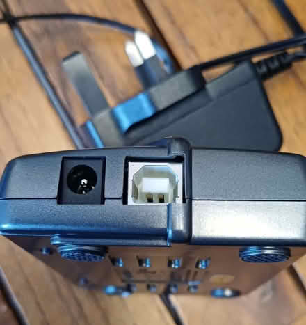 Photo of free Powered 4 port USB Hub (IP4) #3