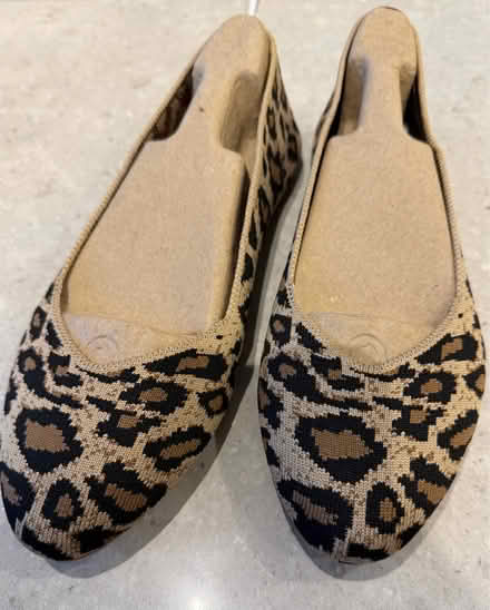 Photo of free Skechers ballet flats size 6 wide (Windsor SL4) #1