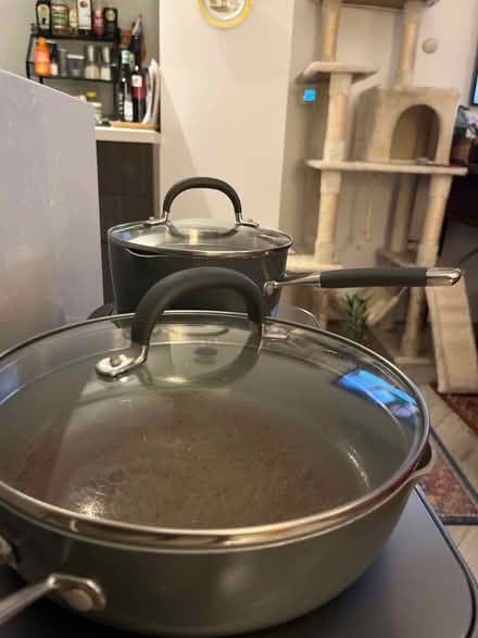 Photo of free Skillet and soup pot (Adams Morgan/ DuPont Circle) #2