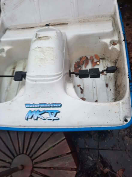 Photo of free Splash cat peddle boat - 5 seats (Bartley Green B32) #4