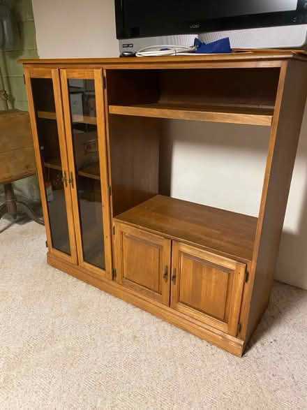 Photo of free Entertainment Center (Green Brook, south of Rt 22) #2