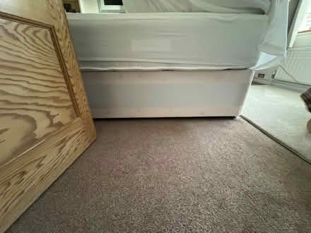 Photo of free Bed frame (Sun In The Sands Roundabout SE3) #1