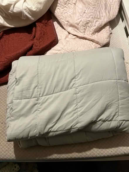 Photo of free 7kg grey weighted blanket (Camberwell SE5) #1