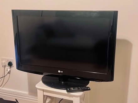 Photo of free 32” tv (KT4) #1