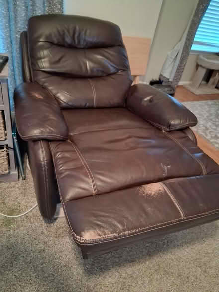 Photo of free Leather power rocking recliner (Howell Twp. Byron Rd/M59) #2