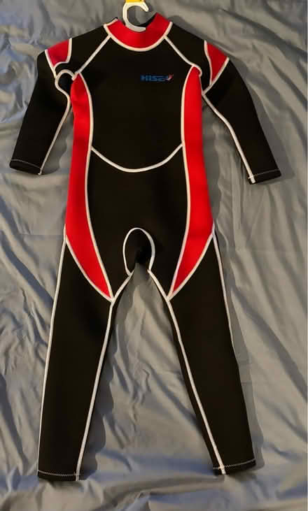 Photo of free Hisea wetsuit for kids size 6 (Columbia) #1