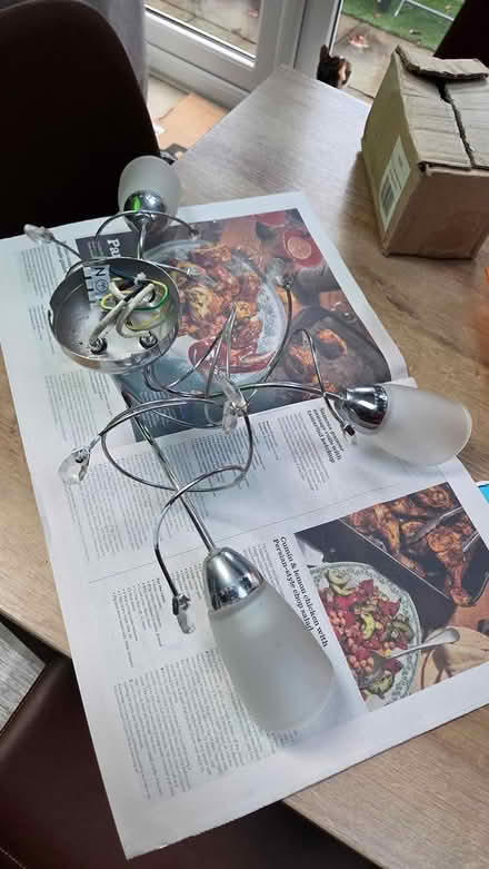 Photo of free Ceiling light x1 (CliftonM,YO30) #2