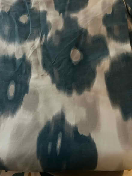 Photo of free Double duvet cover (SW11) #1