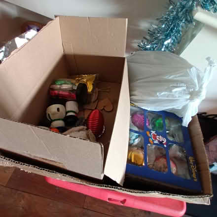 Photo of free Christmas lights and decorations (Kinver DY7) #1