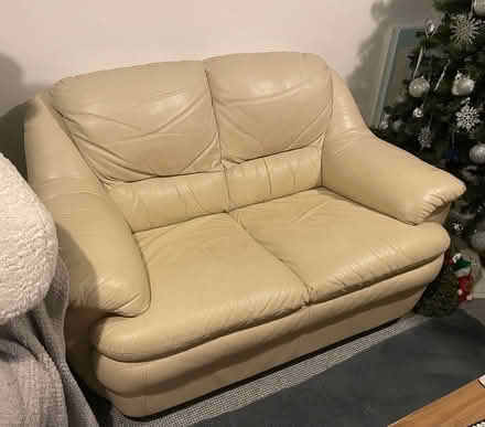 Photo of free Cream leather sofa (PE1 Dogsthorpe) #2