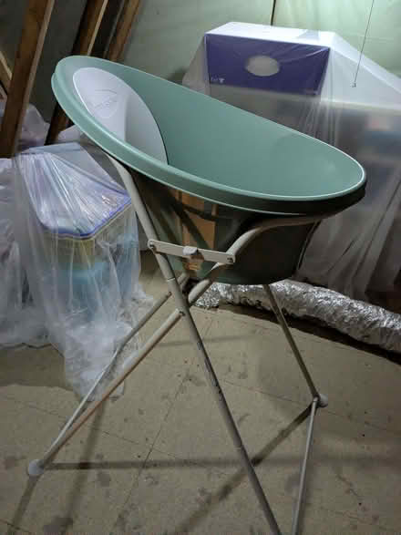 Photo of free Baby bath (Eastlands CV21) #3