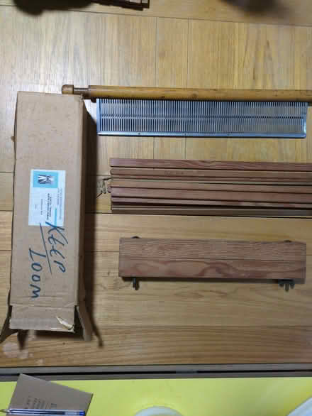 Photo of free RNIB note taking loom frame (Halton LA2) #1