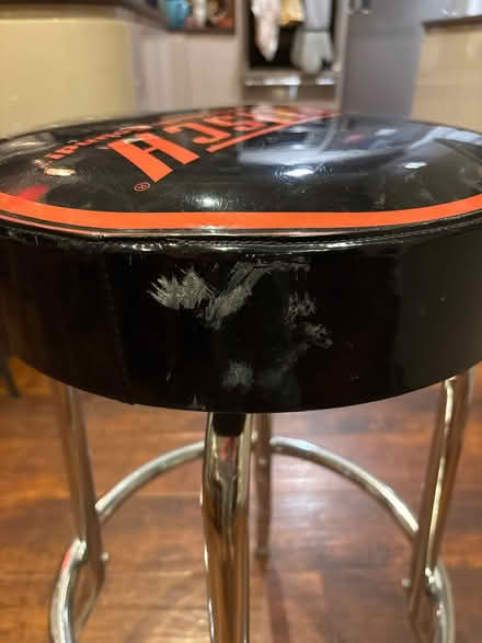 Photo of free Stool (BR3 Beckenham) #3