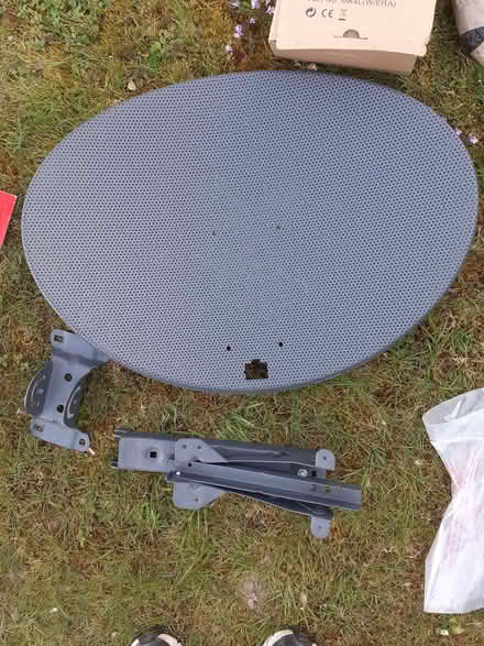 Photo of free Satellite dish (Meads BN20) #1