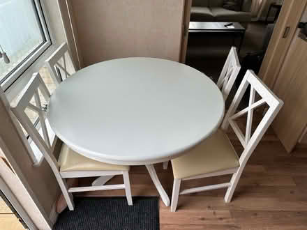 Photo of free Table and chairs (Banbury, OX17) #1
