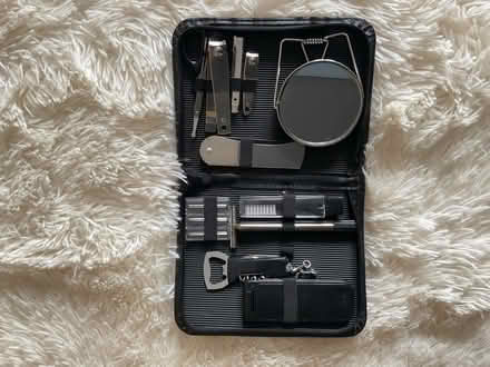 Photo of free Men’s leather travel case (Alta Vista area) #2