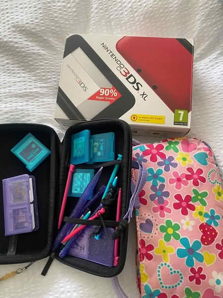 Photo of free Nintendo 3DS, plus assorted games (Dundrum) #1