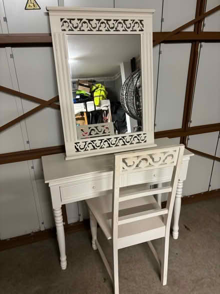Photo of free Furniture bedroom set (Norton in Hales TF9) #3