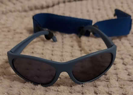 Photo of free Jojo Maman Bébé baby sunglasses (Bexley DA5) #3