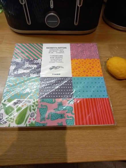 Photo of free Hobbykarton (Roundhill area brighton) #1