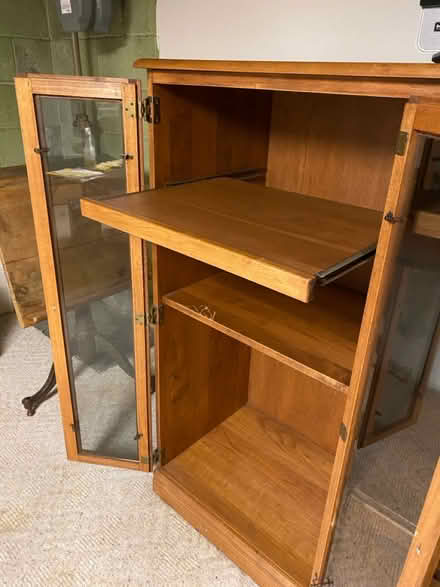 Photo of free Entertainment Center (Green Brook, south of Rt 22) #3