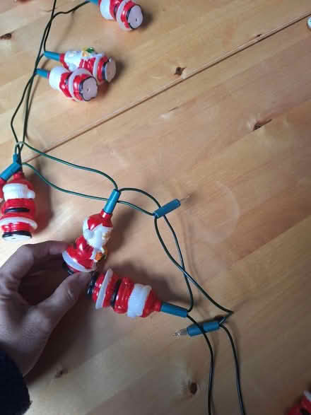 Photo of free Father Christmas fairy lights (crouch end, N8) #3