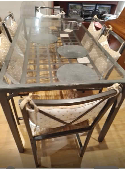 Photo of free Dining table and chairs (Earley RG6) #1