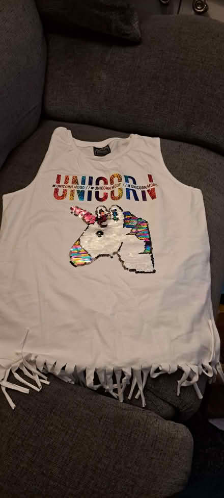 Photo of free Girls vest (AB16) #1