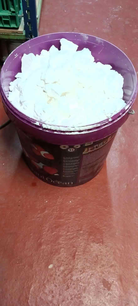 Photo of free large bucket of Sodium bicarbonate(not food grade) ST3 (Star yard ST3) #2