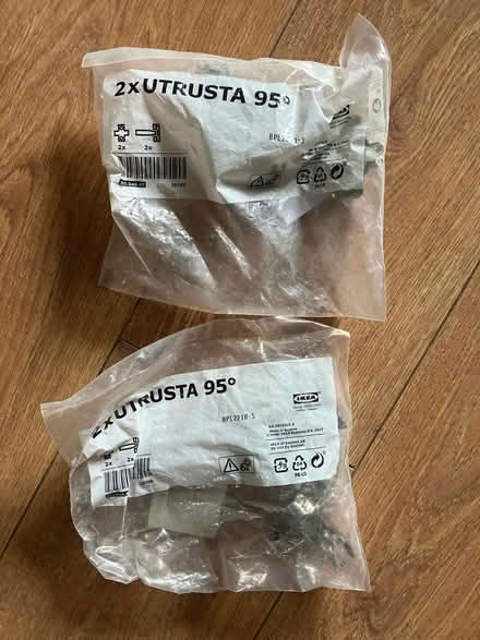 Photo of free Kitchen cupboard door hinges (Hastings, TN35) #1