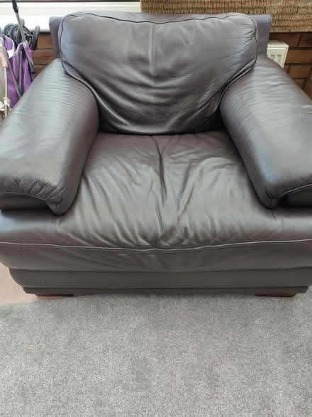 Photo of free Single seater couch (Halewood L26) #1