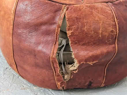 Photo of free Foot Pouf / Pouffe - Brown Leather (Pipers Ash CH2) #3