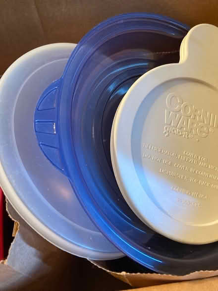 Photo of free Plastic cover Tupperware Rubbermaid (Foothill Boulevard Cupertino) #3