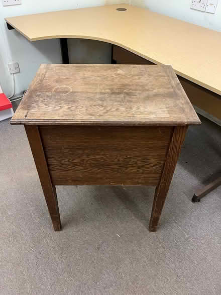 Photo of free Desk (Nr Bridport DT6) #1