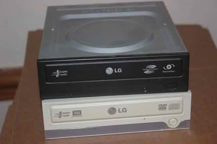 Photo of free 4 DVD ReWriters (Valley LL65) #1