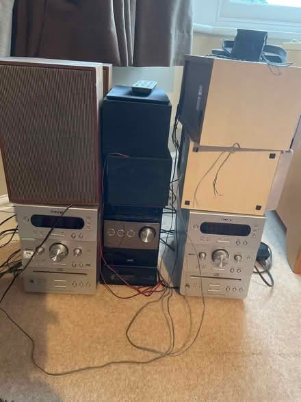 Photo of free Mini hifi (Berkhamsted HP4) #1