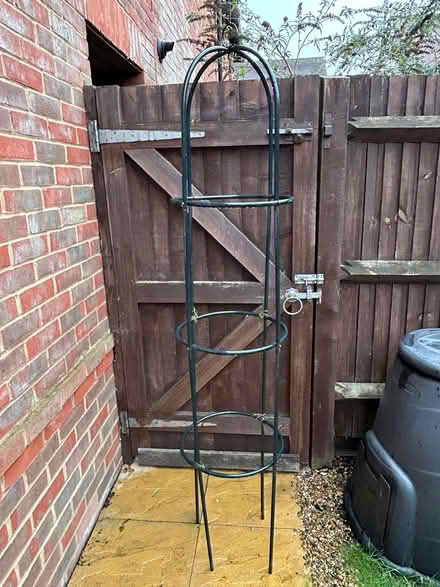 Photo of free Plant climbing frame (Purbrook) #1