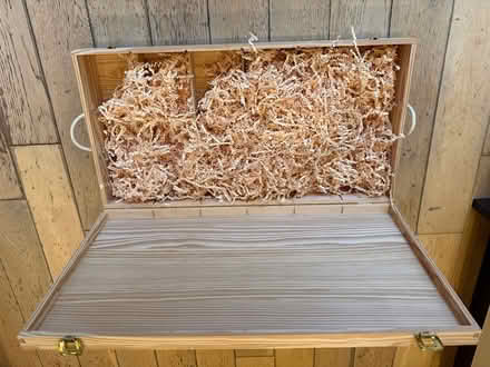 Photo of free Wooden hinged box (Hitchin) #4