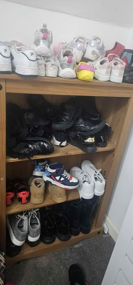 Photo of free Wood shelf (Marsh hill B23) #1