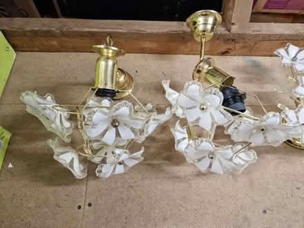 Photo of free 2 ceiling & 2 wall matching lights (CT18) #2